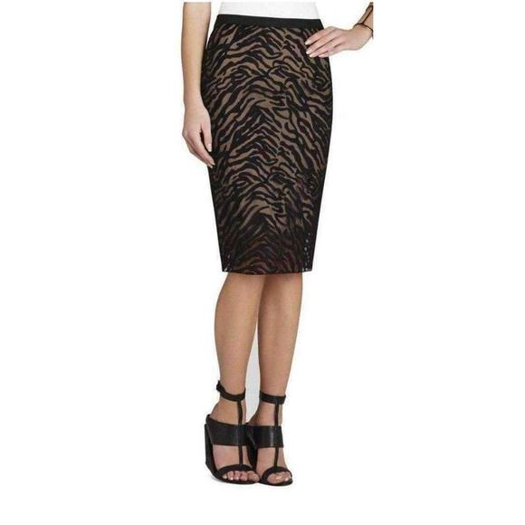 BCBGMAXAZRIA - Irisa Embroidered Pencil Skirt - S - Picture 3 of 4